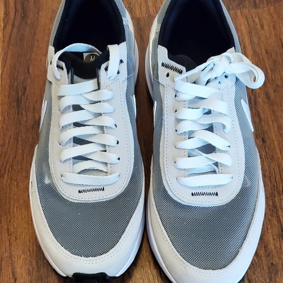 Nike Waffle One "Summit White" - GS 5.5Y (Women US 7) - Picture 4 of 12